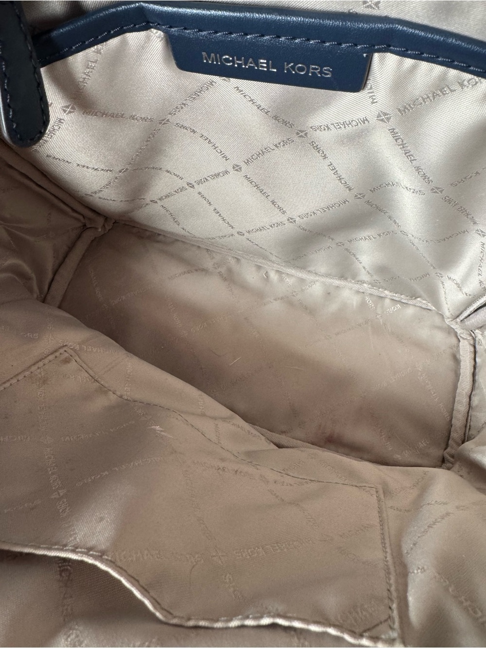 Michael Kors Kenly Medium Signature Logo Backpack - Picture 5 of 10
